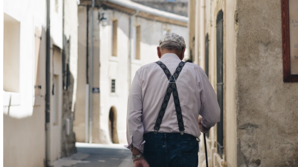 Συντάξεις,επιδόματα Αυγούστου: Οι ημερομηνίες πληρωμών για όλα τα Ταμεία