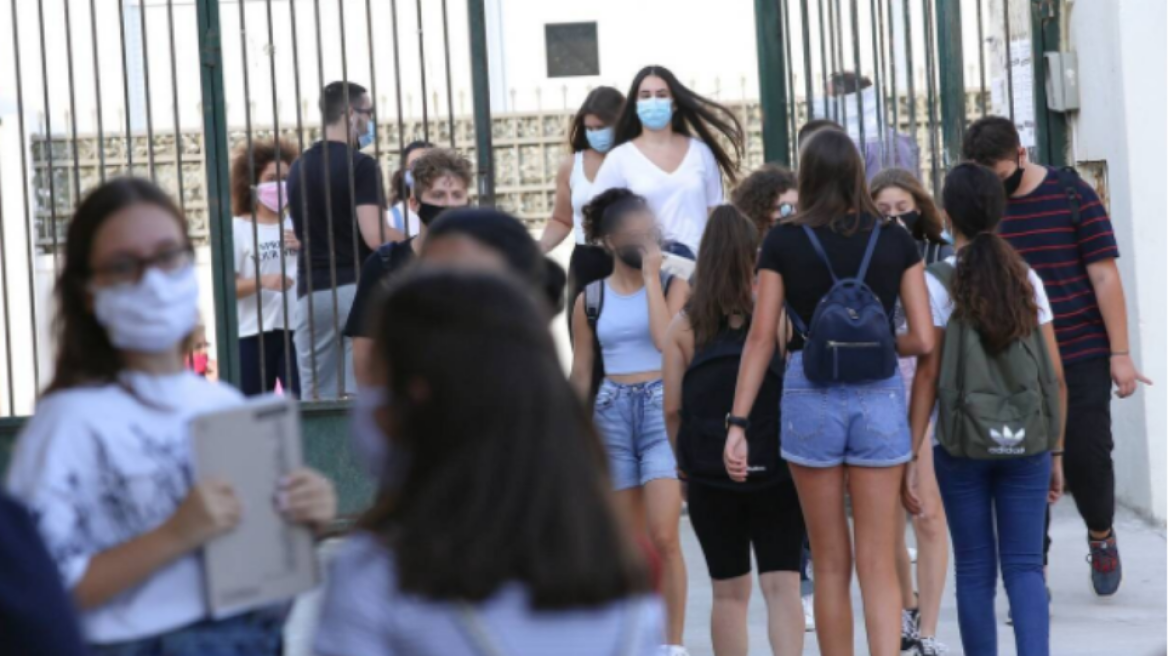 Συρίγος: Έτσι θα ανοίξουν σχολεία και πανεπιστήμια από το φθινόπωρο