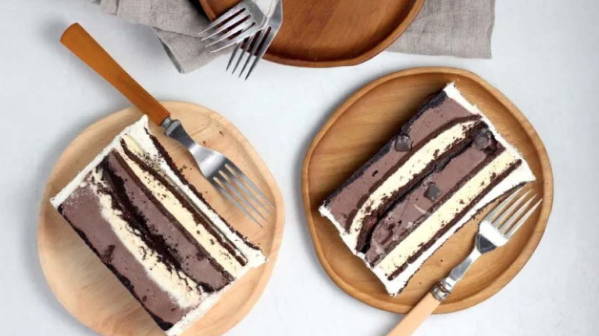 Icebox cake με σοκολάτα και μπισκότο: Η συνταγή «βάλσαμο» κατά του καύσωνα