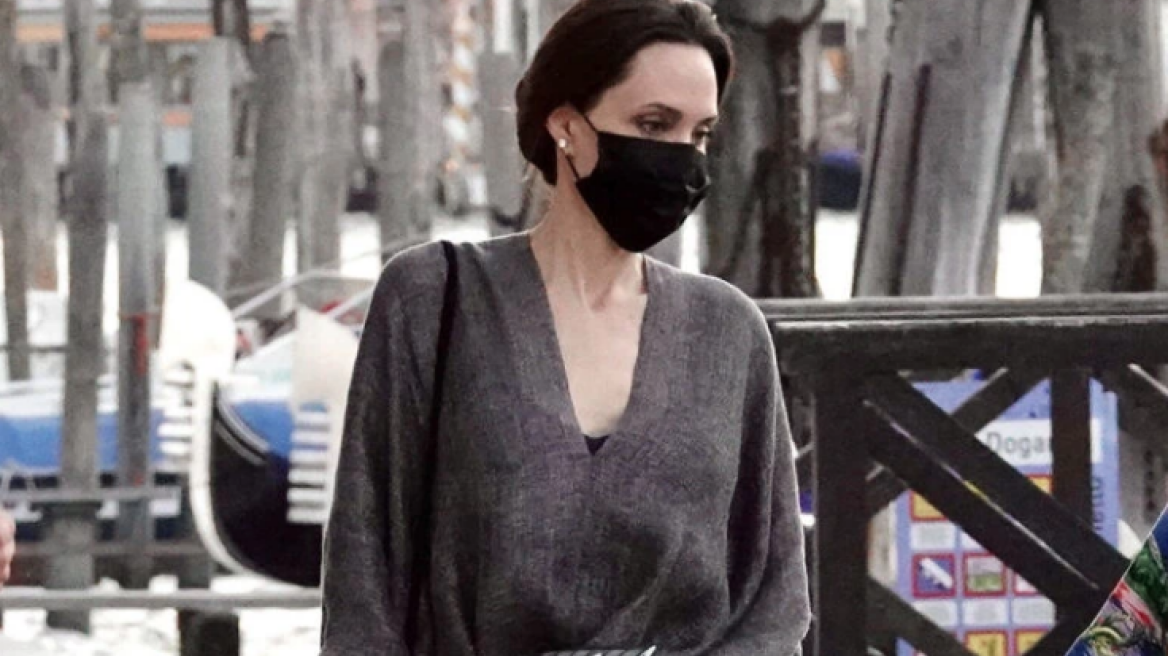 Angelina Jolie: Στην Ιταλία με το απόλυτο look διακοπών