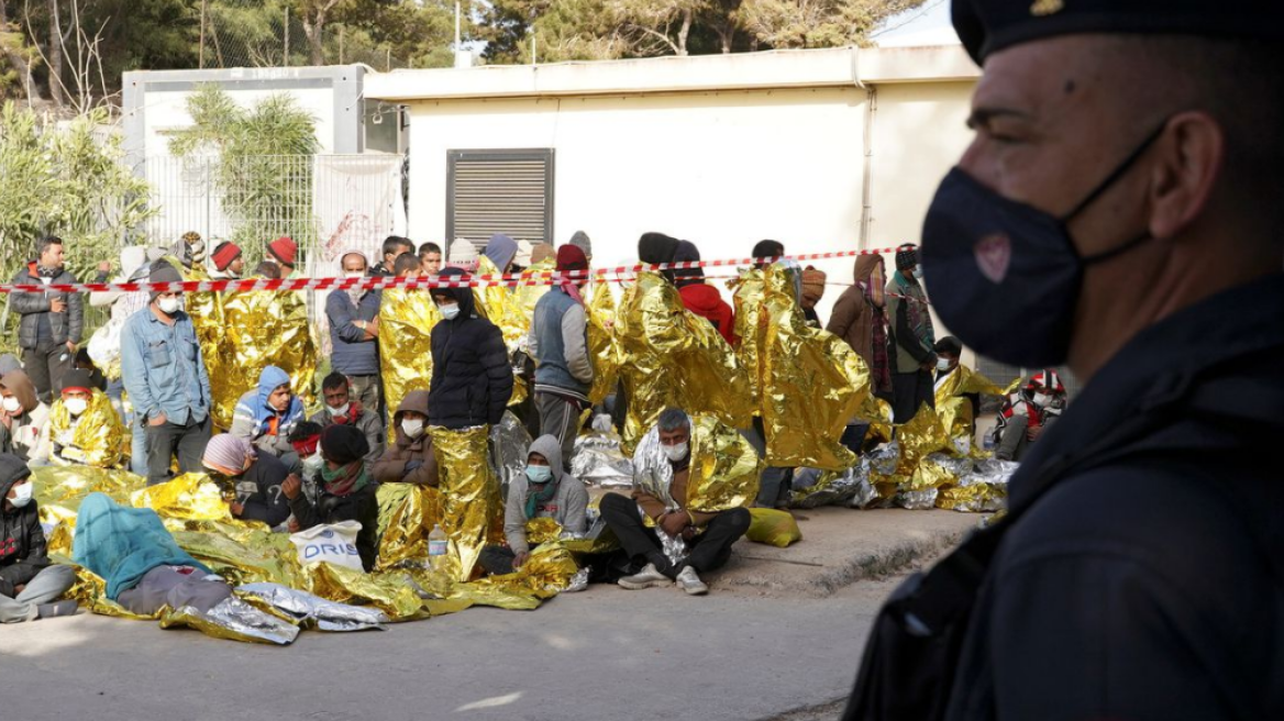 Ιταλία: Ζητεί για ακόμη μια φορά ανακατανομή των προσφύγων και των μεταναστών στην ΕΕ