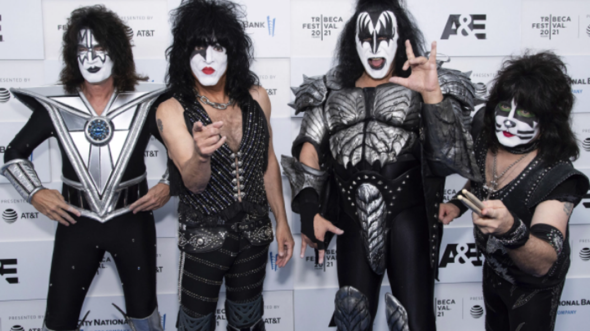 Kiss: Θετικός στον κορωνοϊό ο Τζιν Σίμονς - Αναβάλλεται προσωρινά η περιοδεία του ροκ συγκροτήματος