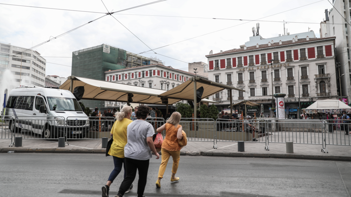 Καιρός: Ανεβαίνει σταδιακά η θερμοκρασία μέσα στην εβδομάδα - Λίγες τοπικές βροχές στην ανατολική Στερεά 