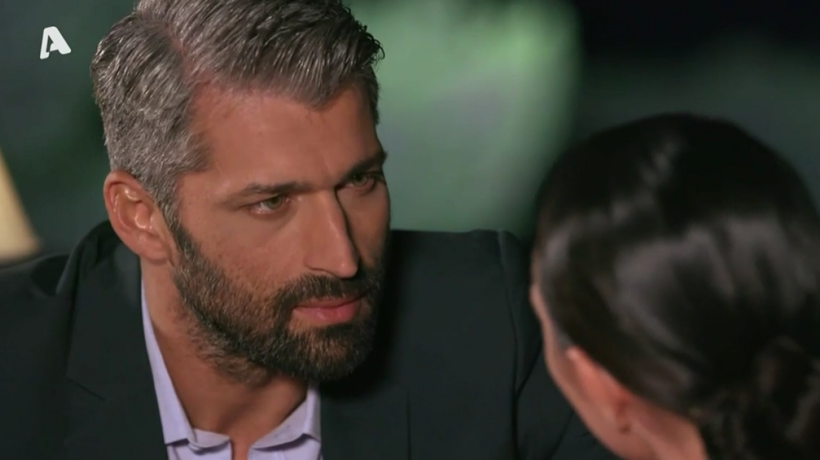 The Bachelor: Αποχώρησε και έβγαλε τα… νύχια της στον Αλέξη Παππά