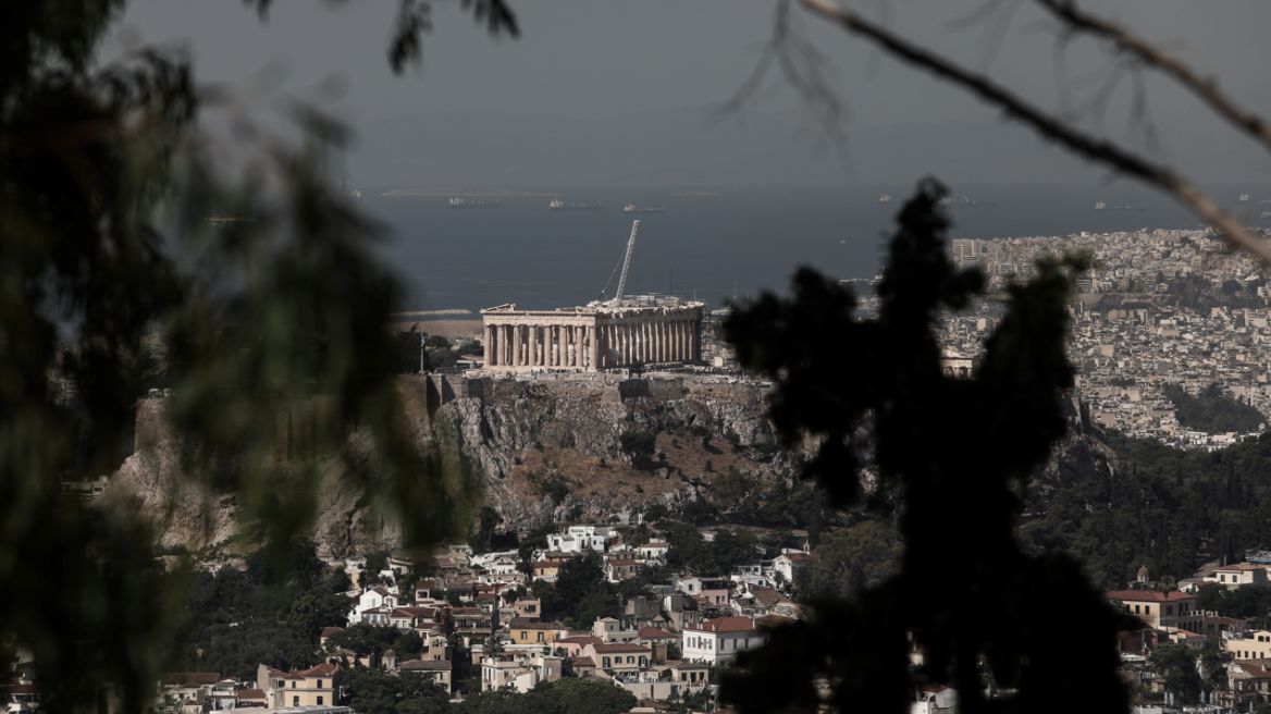 Καιρός στην Αθήνα: Έως οκτώ μποφόρ σήμερα στα ανατολικά - Από Δευτέρα υποχωρεί στους δέκα βαθμούς η θερμοκρασία