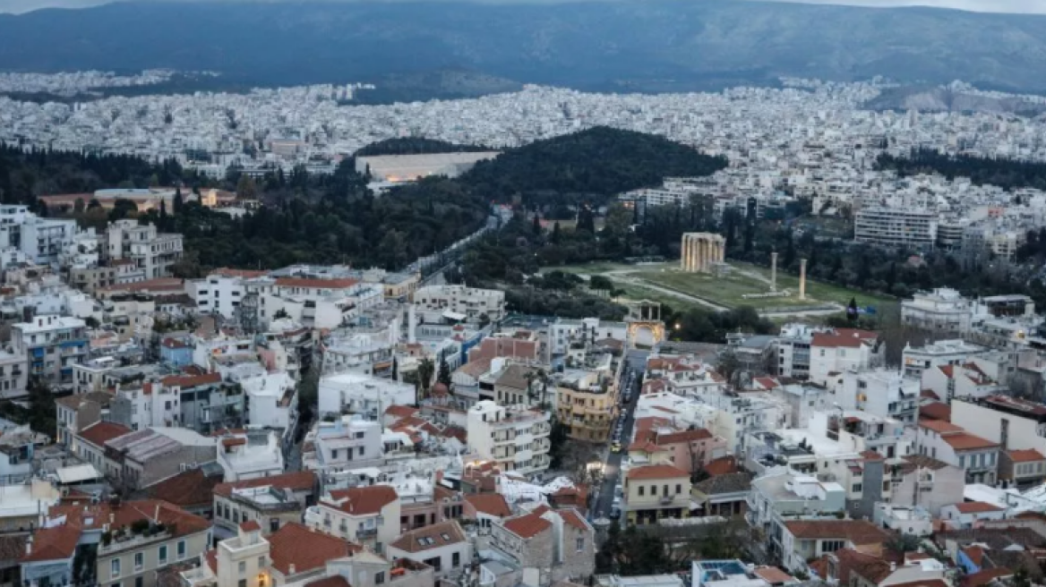 Μεταβιβάσεις ακινήτων: 4 τρόποι να γλιτώσουν όσοι προλάβουν φόρους και χρεώσεις