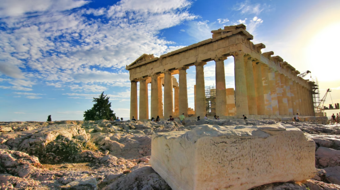 Καιρός - Γιάννης Καλλιάνος: Παραμονή και ανήμερα της Πρωτοχρονιάς με καλές θερμοκρασίες, πότε θα δούμε 20άρια!