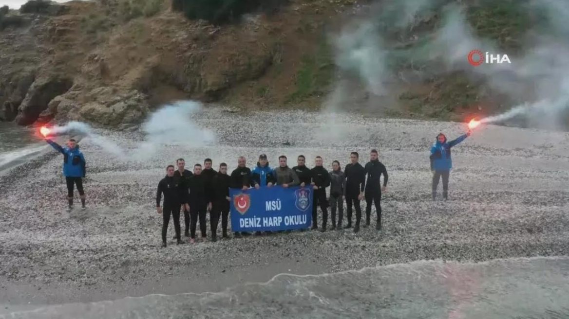 Προκλητικό τουρκικό βίντεο μετά τις απειλές Ακάρ: Σπουδαστές του Ναυτικού κολυμπούν «την απόσταση για το Καστελόριζο»