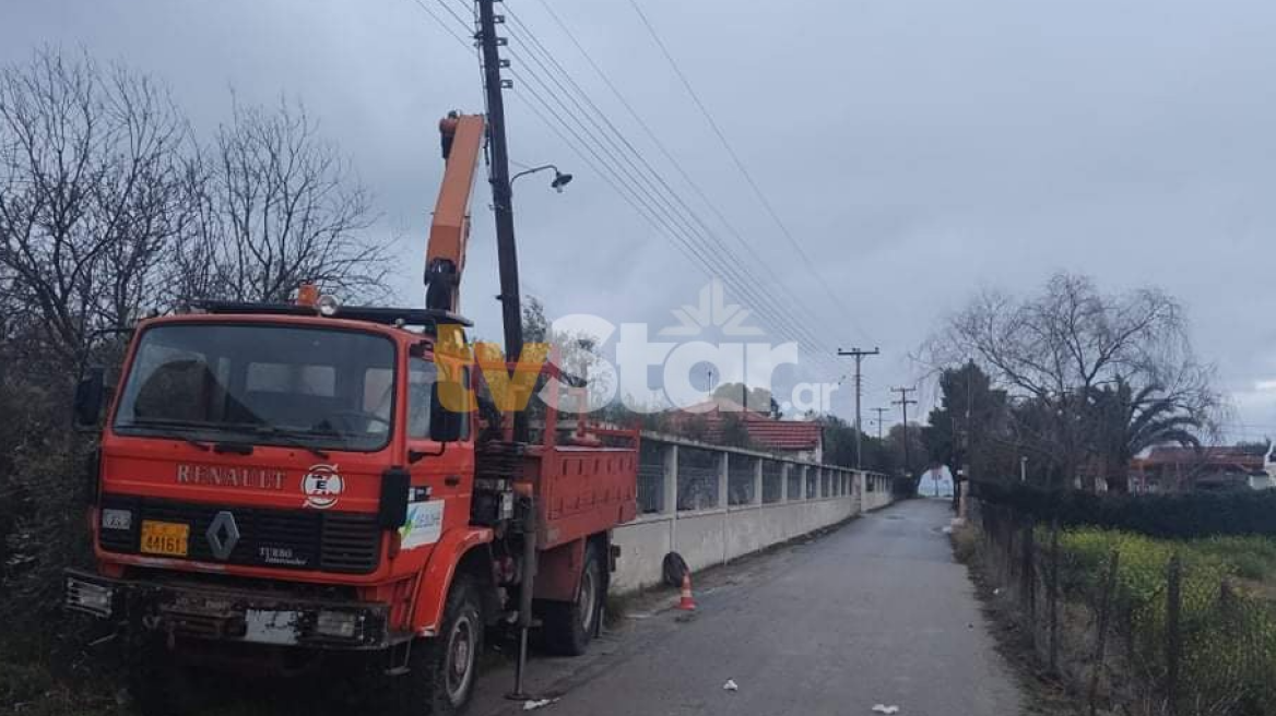 Θρήνος στη Χαλκίδα: Νεκρά δύο νέα παιδιά σε τροχαίο