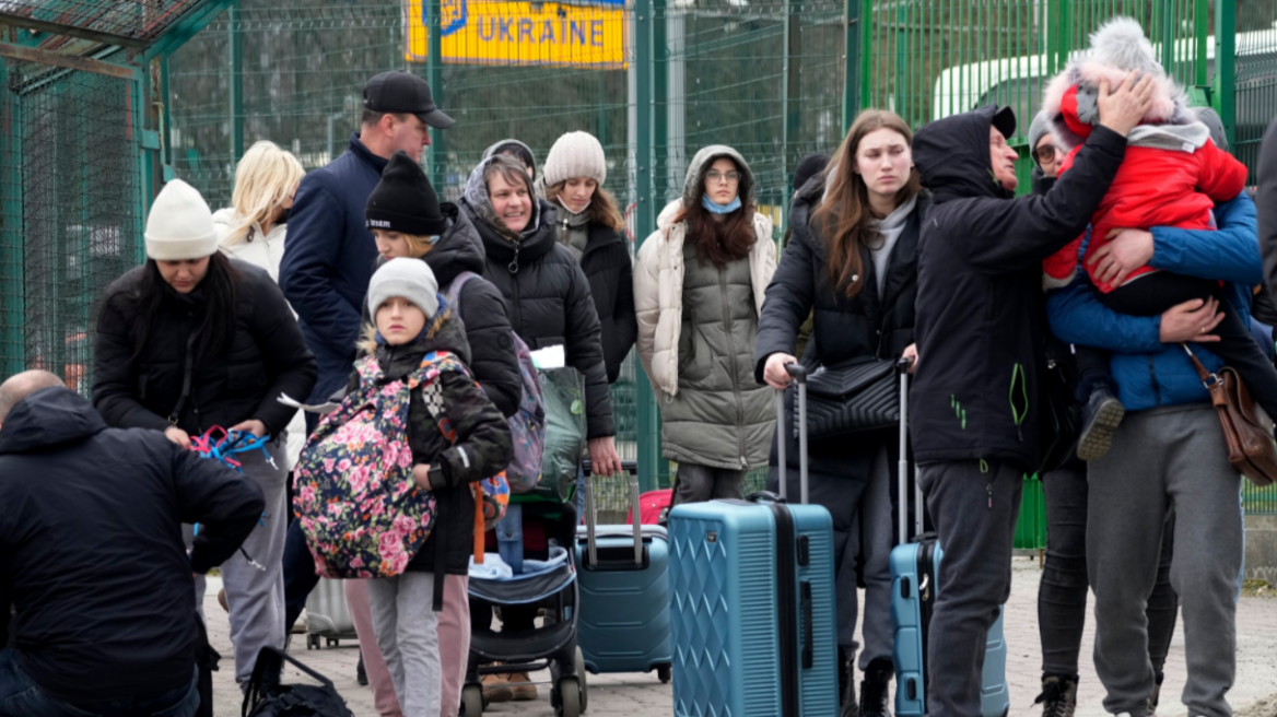 Εισβολή στην Ουκρανία: Πάνω από ένα εκατομμύριο πρόσφυγες εγκατέλειψαν τη χώρα