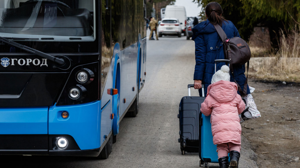 Η Κίνα απομάκρυνε περίπου 6.000 πολίτες της που είχαν παγιδευτεί στην Ουκρανία