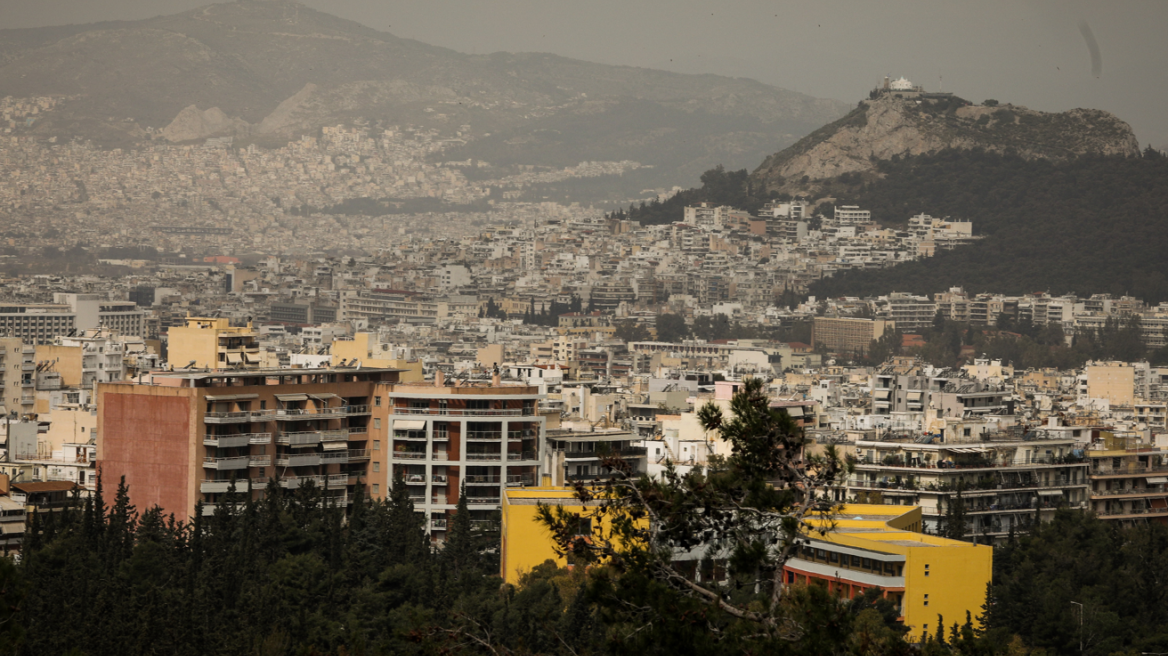 Καιρός: Αφρικανική σκόνη μέχρι και το Σάββατο σε όλη τη χώρα, δείτε βίντεο με την πορεία του φαινομένου