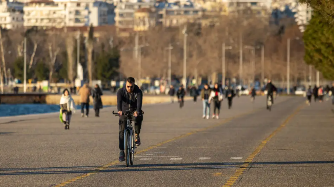 Λύματα: Την ανιούσα πήρε ξανά το ιικό φορτίο - Αύξηση 100% στη Θεσσαλονίκη και 66% στην Αττική