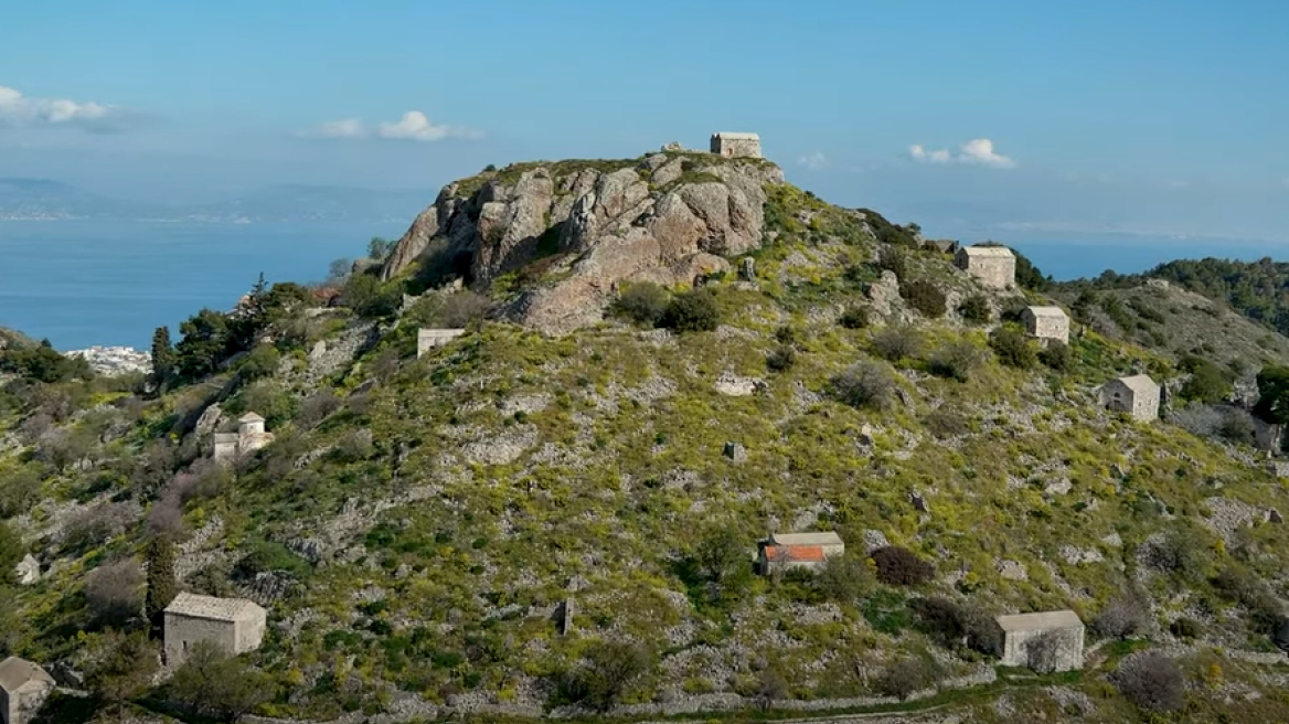 Ο άγνωστος Μυστράς που είναι κρυμμένος στον Σαρωνικό - Δείτε βίντεο