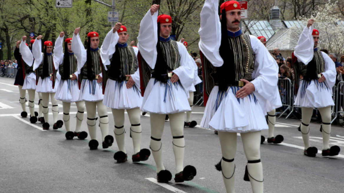 Αρχιεπίσκοπος Eλπιδοφόρος: Παρουσία Ευζώνων της Προεδρικής Φρουράς η παρέλαση για την Επανάσταση του 1821 στη Νέα Υόρκη