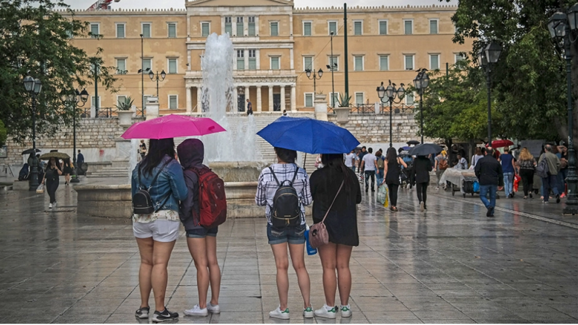 Καιρός: Έκτακτο δελτίο επιδείνωσης με ισχυρές βροχές και καταιγίδες στη δυτική, κεντρική και βόρεια Ελλάδα