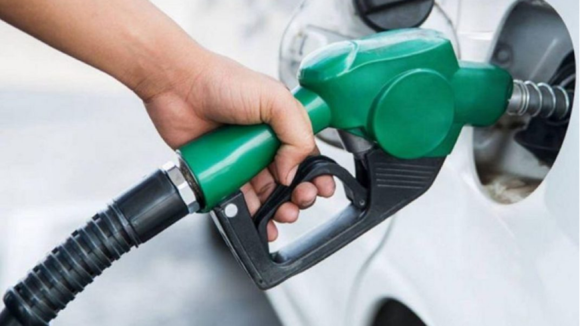 Επιδότηση καυσίμων -  fuel pass: Τελευταία ευκαιρία σήμερα για τις αιτήσεις