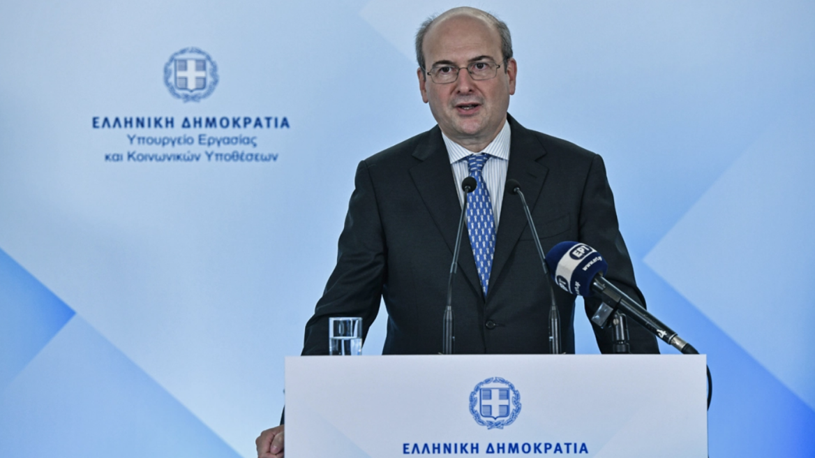Συντάξεις - Κωστής Χατζηδάκης: Από τέλος Ιανουαρίου οι αυξήσεις στις συντάξεις - Αφορούν στο 95% των συνταξιούχων