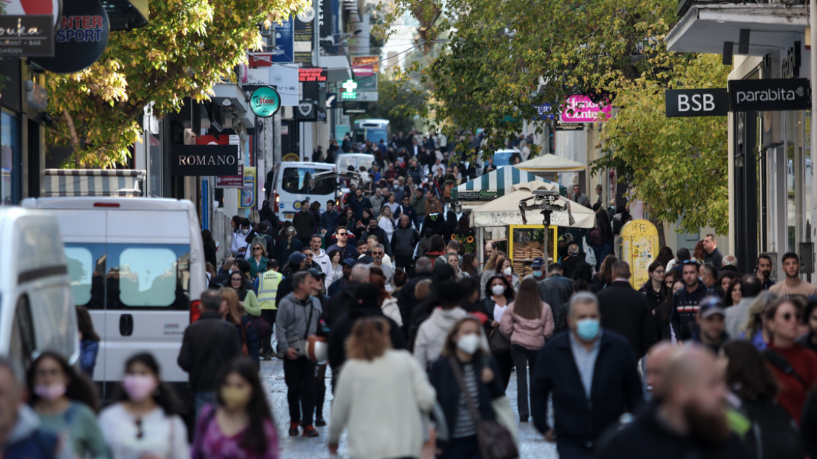 Χειμερινές εκπτώσεις: Αντίστροφη μέτρηση για να ξεκινήσουν - Η πρώτη Κυριακή του 2023 με ανοιχτά μαγαζιά