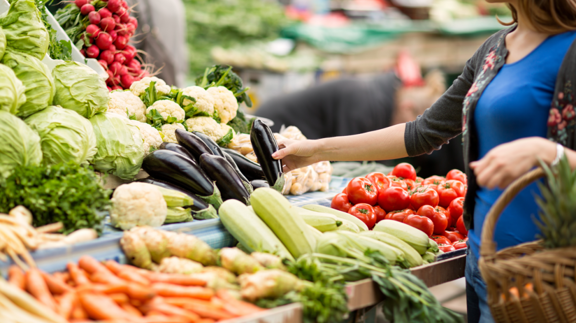 Market Pass: Ξεκίνησαν οι πληρωμές - Πώς θα ενεργοποιήσετε την άυλη κάρτα