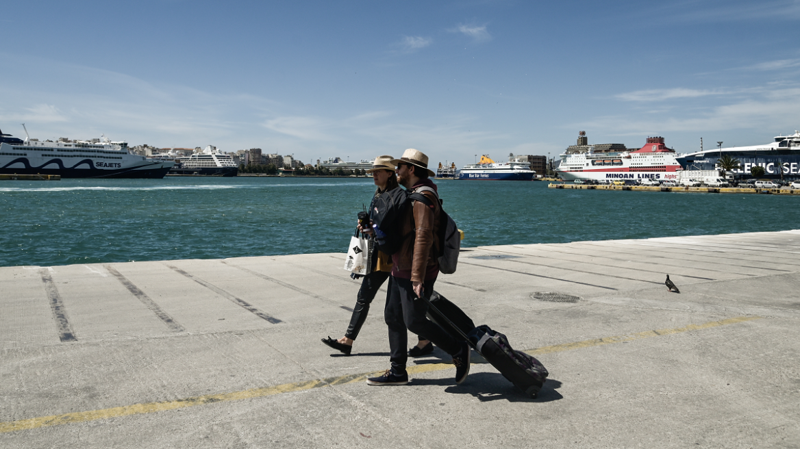 Με ανοιξιάτικο καιρό η έξοδος του τριημέρου - Συννεφιά και τοπικές βροχές ανήμερα της Πρωτομαγιάς σε Ήπειρο και ορεινή Πελοπόννησο