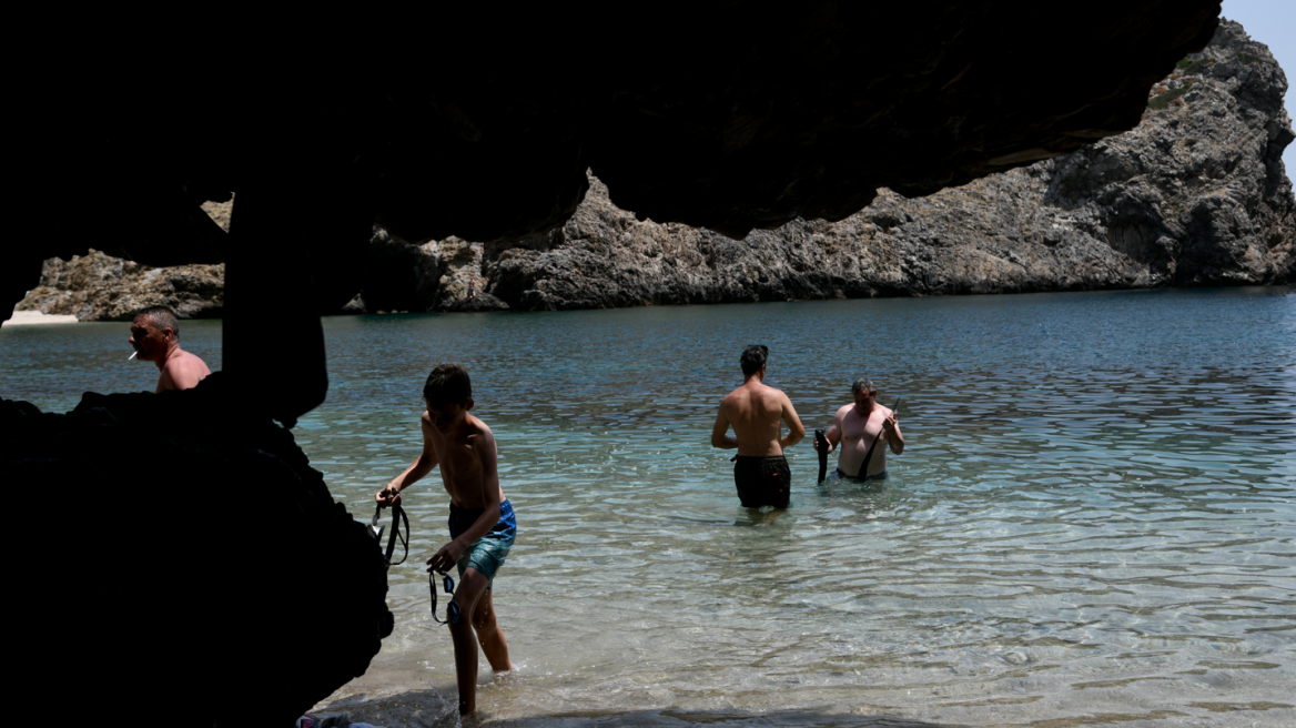 Κοινωνικός τουρισμός: Κορυφαία επιλογή και πάλι η Εύβοια - 103.000 επιταγές ενεργοποιήθηκαν τον Ιούλιο