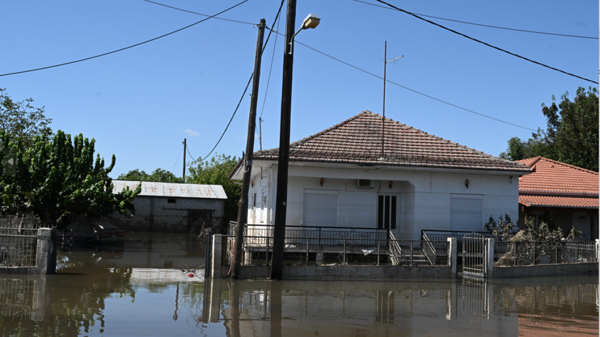 Μακρή για Θεσσαλία: Κανένα σχολείο δεν πρόκειται να ανοίξει αν δεν υπάρχει πλήρης ασφάλεια