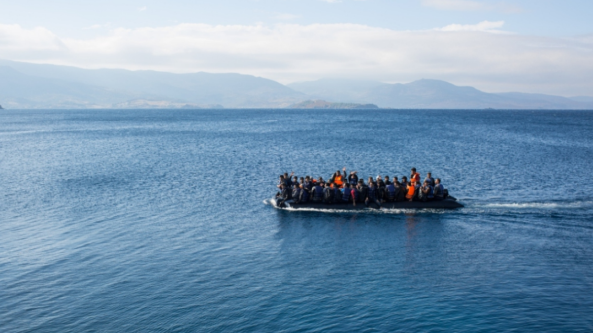 Νέα τραγωδία στη Μεσόγειο: 12 νεκροί - μεταξύ τους τρία παιδιά - από ναυάγιο στα ανοιχτά της Τυνησίας