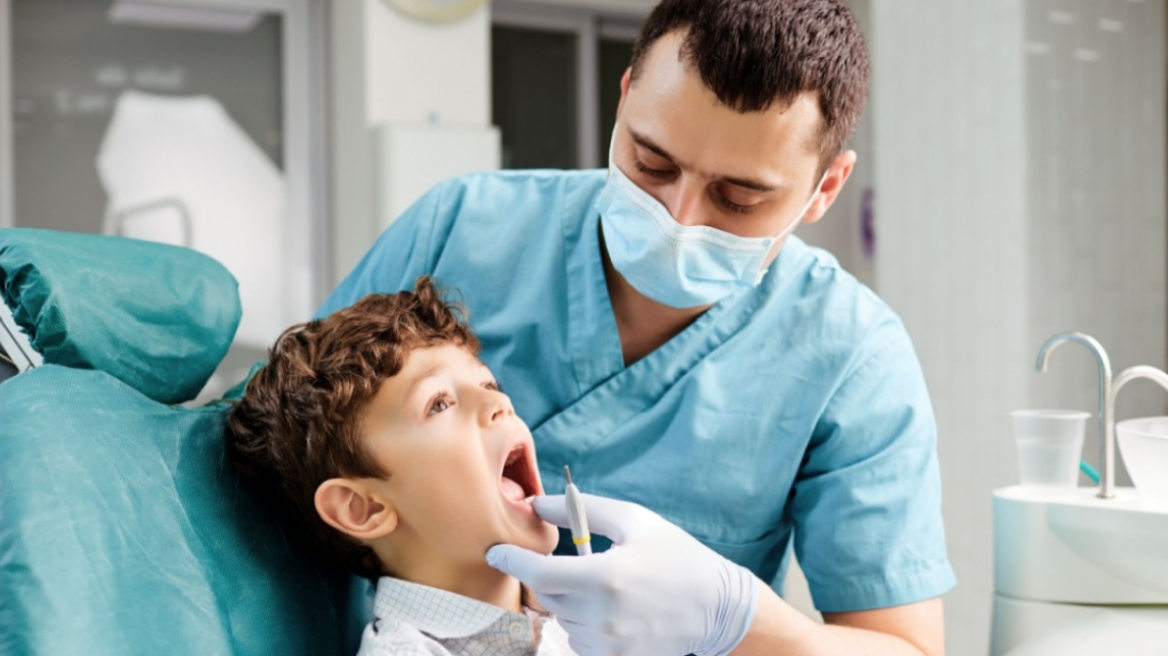 Dentist Pass: Λήγει στις 22 Δεκεμβρίου η προθεσμία για τις αιτήσεις - Παροχές και δικαιούχοι