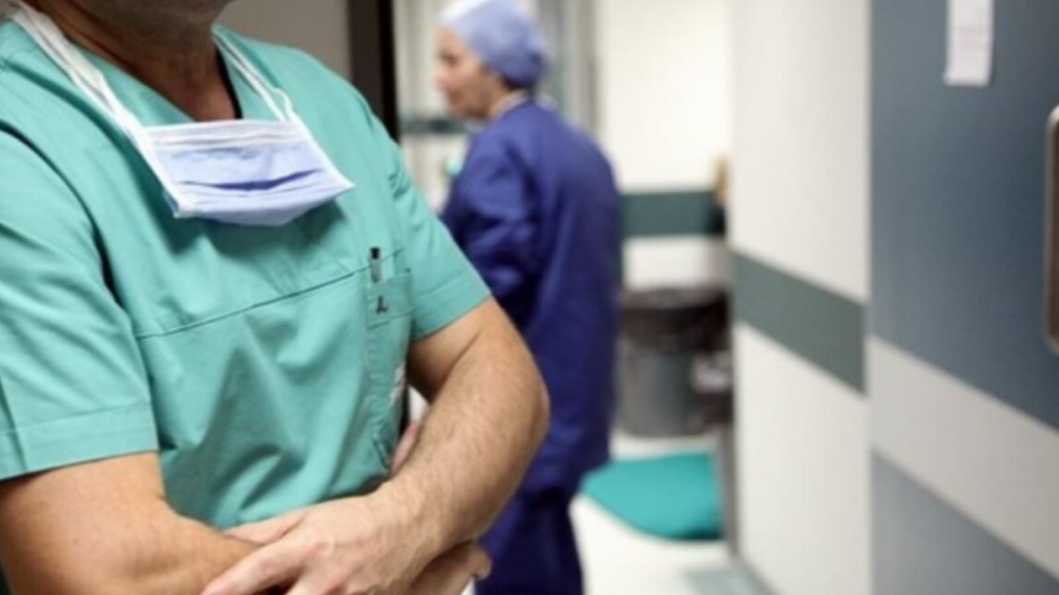 Αναστέλλεται η αυριανή στάση εργασίας των νοσοκομειακών γιατρών Αθήνας - Πειραιά