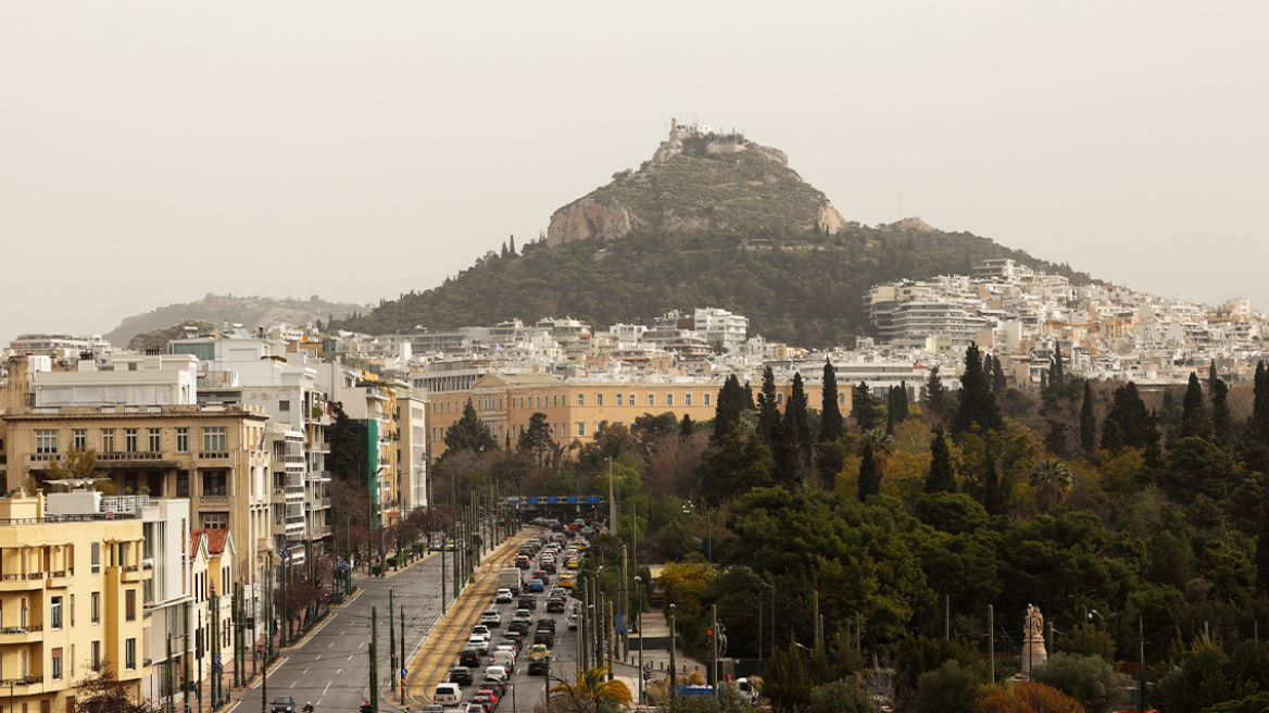 Καιρός: Με θερμικές εξάρσεις και αφρικανική σκόνη μπαίνει ο Απρίλιος - Πού θα χτυπήσουν 31άρια