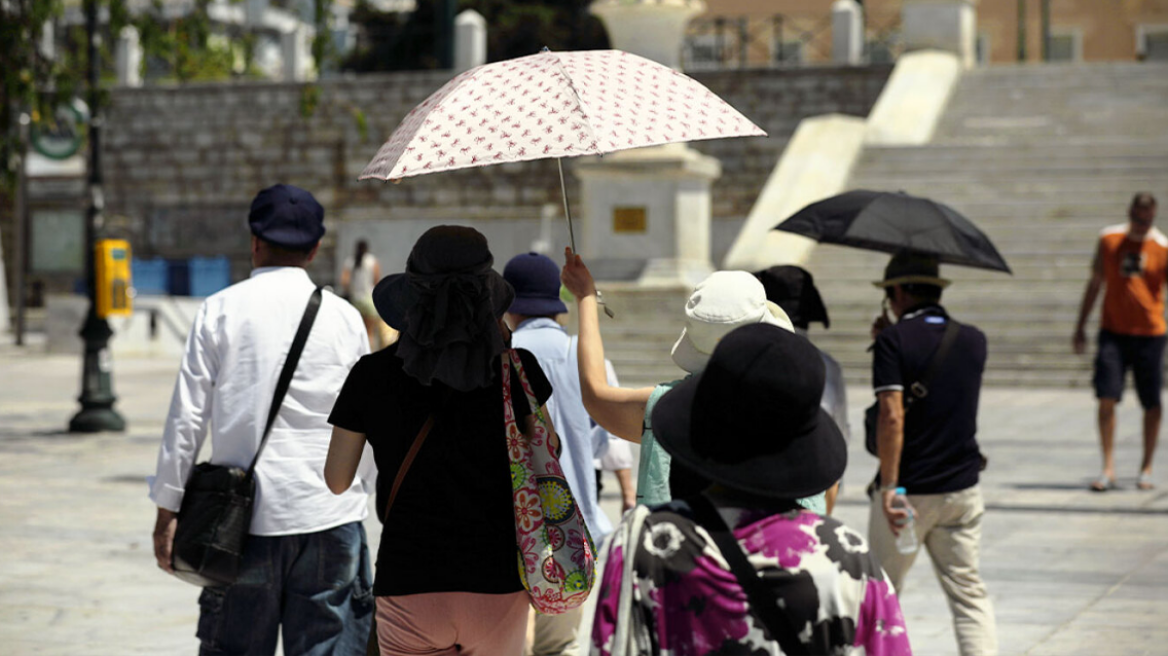 Καιρός: Εβδομάδα υψηλού κινδύνου για πυρκαγιές - Εκρηκτικό κοκτέιλ ζέστης, μελτεμιού και ξηρασίας