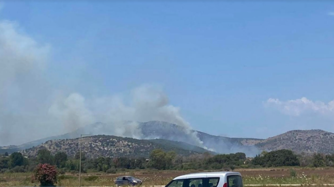 Καλύτερη η εικόνα της φωτιάς στην Πογωνιά Αιτωλοακαρνανίας