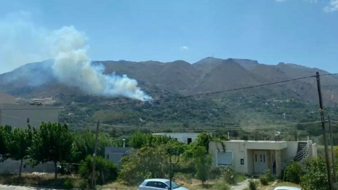 Φωτιά τώρα στην περιοχή Κοξαρέ Ρεθύμνου Κρήτης