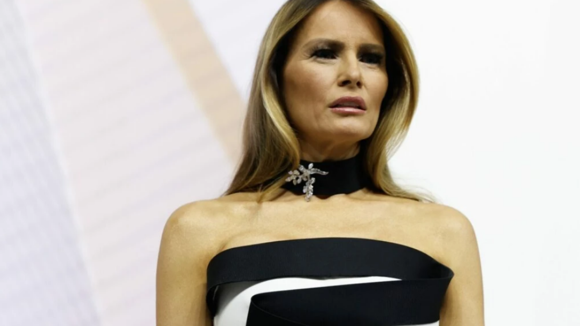 H Melania Trump ανέθεσε στον στυλίστα της να σχεδιάσει την τουαλέτα για τον Εναρκτήριο Χορό