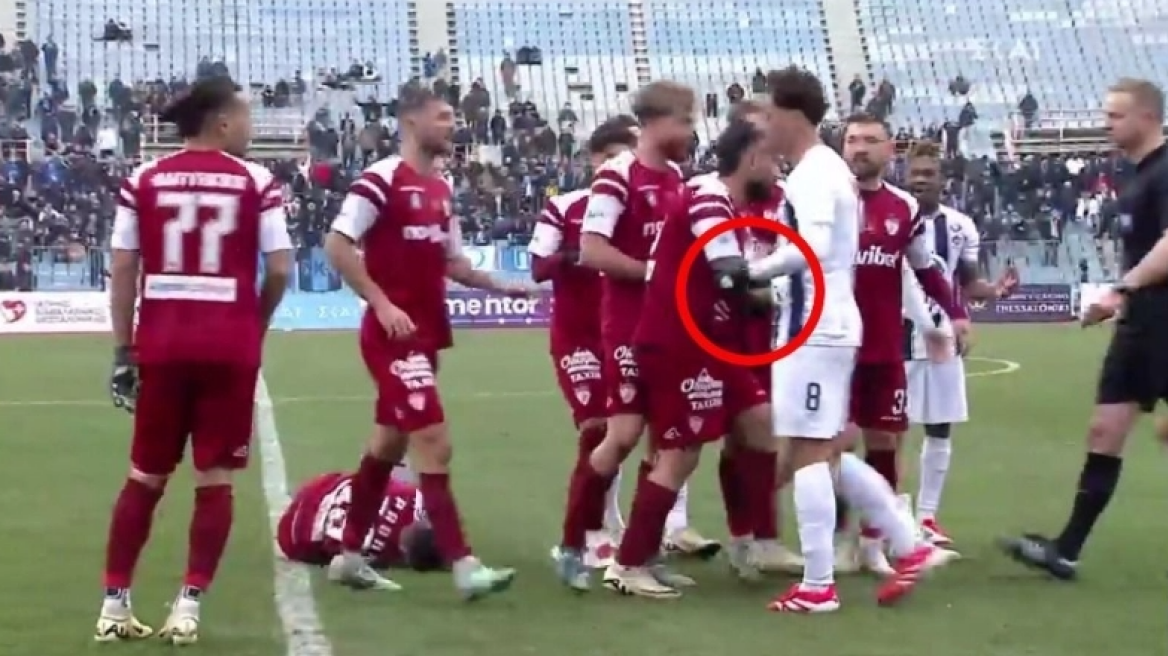 Η γροθιά του Μπελμόντ στον Μωραΐτη στο φινάλε του αγώνα του Ηρακλή με την ΑΕΛ - Βίντεο