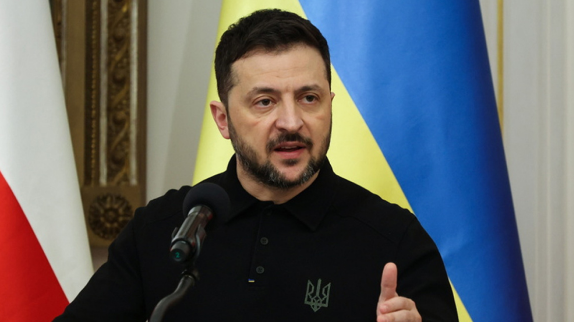 Ζελένσκι: Δεν θα αφήσουμε τη Ρωσία να «νομιμοποιήσει» την κατοχή της Κριμαίας