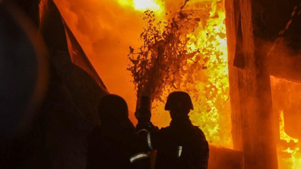 Τέσσερις τραυματίες, ζημιές σε ενεργειακές υποδομές της νοτιοδυτικής Ουκρανίας από επίθεση ρωσικών drone
