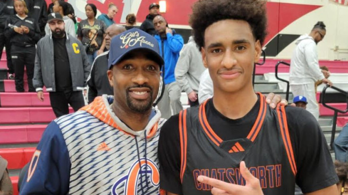 Δύσκολες ώρες για τον Γκίλμπερτ Αρίνας  - Σε κώμα ο 18χρονος γιος του μετά από σφοδρή σύγκρουση με το αυτοκίνητο