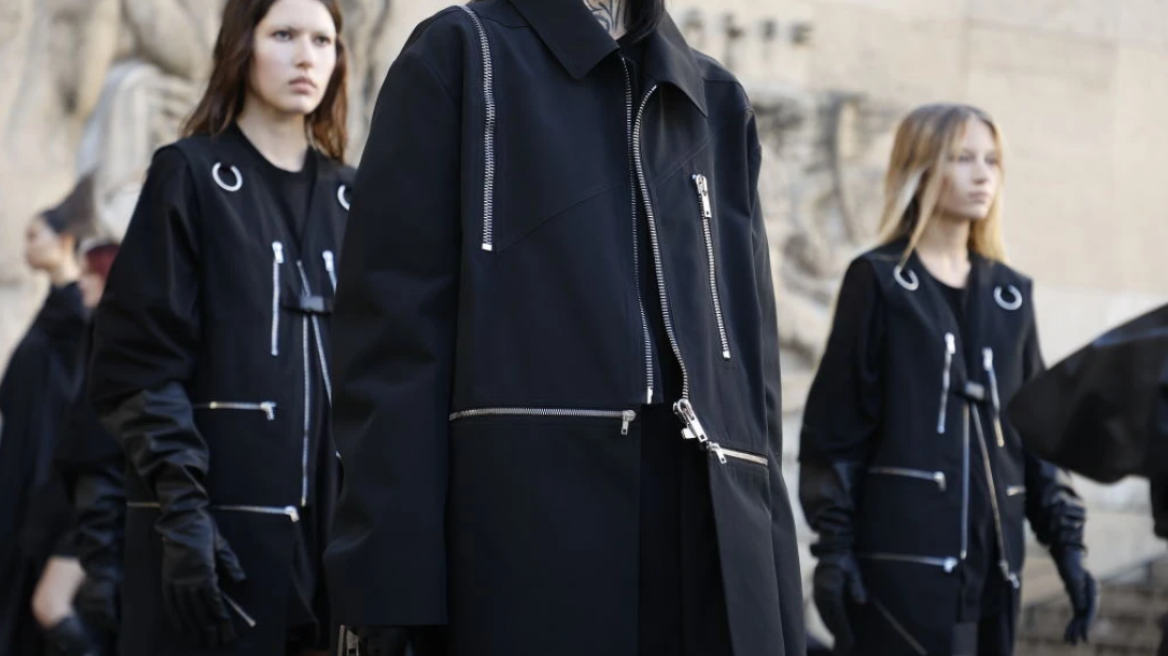 Neo-Goth: Η πιο σκοτεινή υποκουλτούρα της Gen Z είναι εδώ