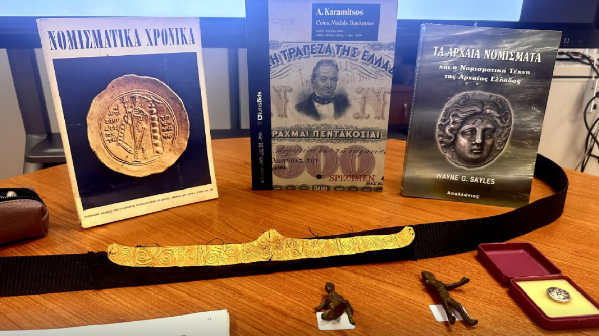 Δύο συλλήψεις στον Άλιμο για παράνομη αγοραπωλησία αρχαιοτήτων - Δείτε βίντεο και φωτογραφίες 