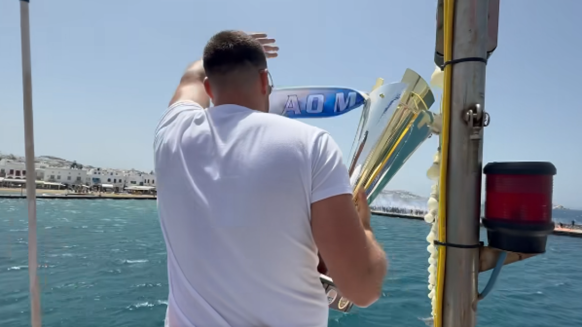 Μύκονος: Αποθέωση για τους πρωταθλητές στο «νησί των ανέμων» - Βίντεο 