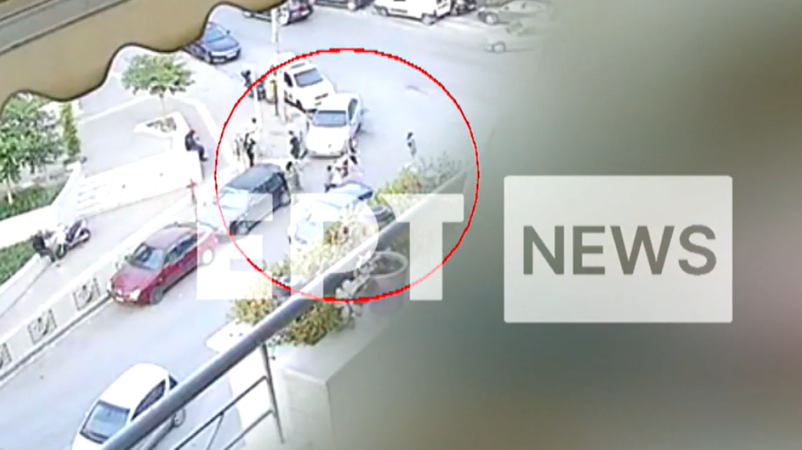 Θεσσαλονίκη: 13χρονος με πατίνι μπήκε ανάποδα σε δρόμο, έπεσε πάνω σε 11χρονη και την εγκατέλειψε