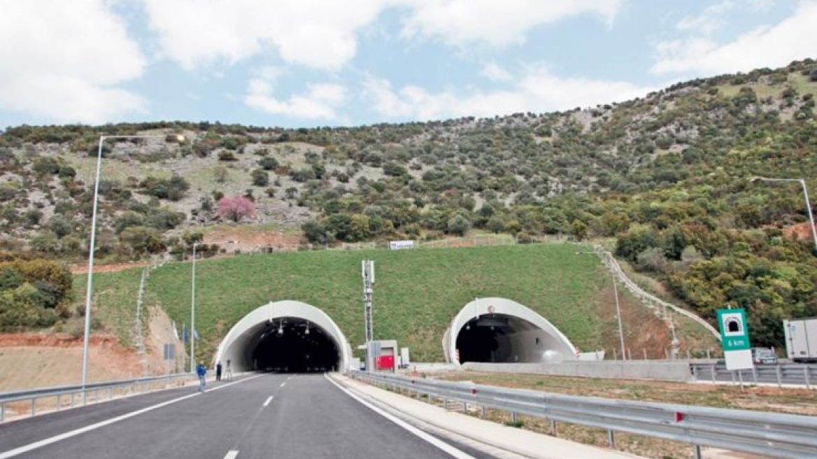 Τέμπη: Κλείνουν από τις 3 Ιουνίου για εργασίες οι σήραγγες