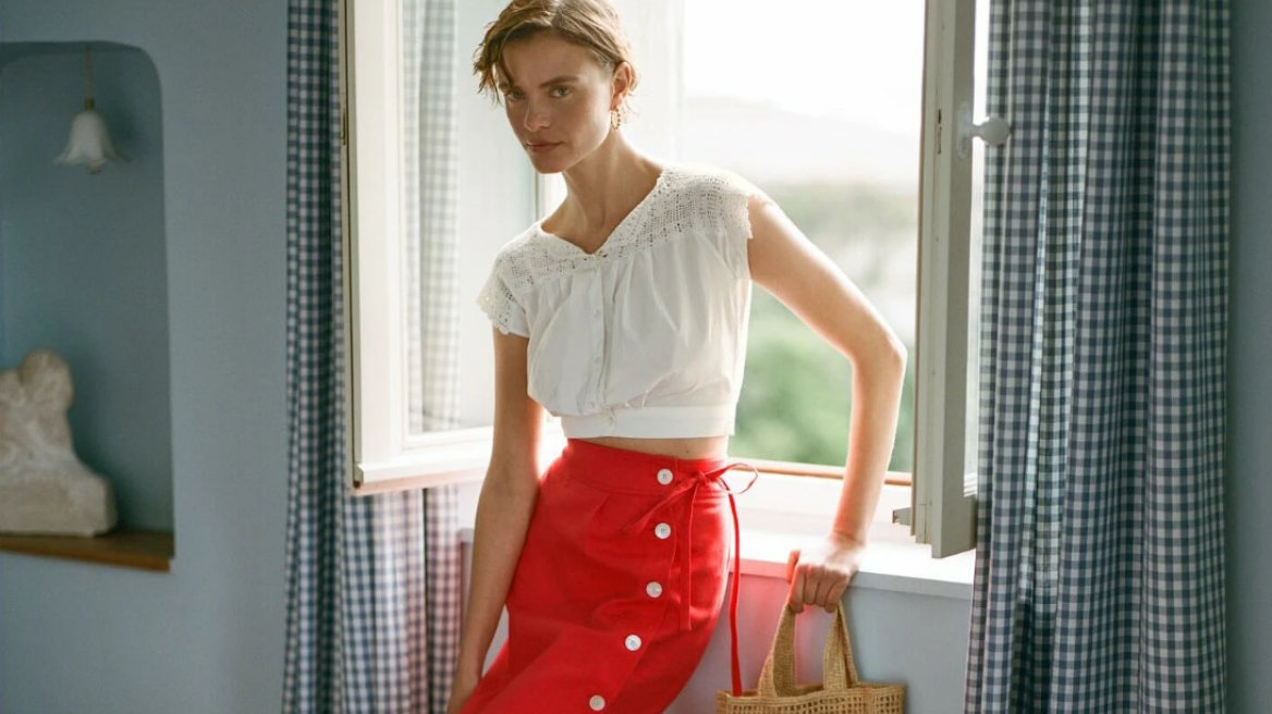 Οι ωραιότερες midi φούστες του φετινού καλοκαιριού
