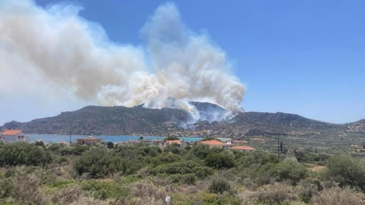 Δύο συλλήψεις για τη φωτιά στην Μονεμβασιά