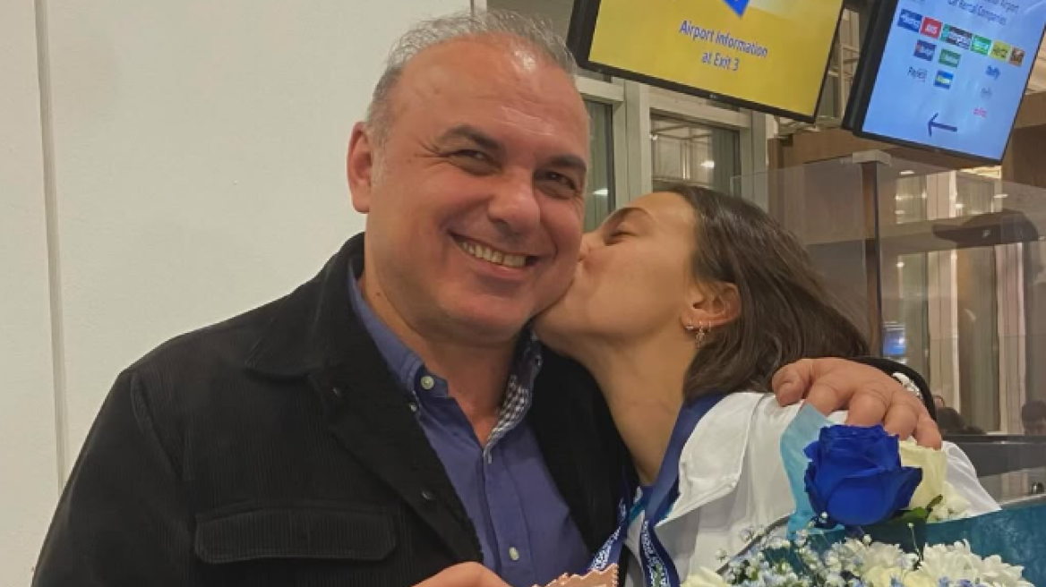 Στον Ολυμπιακό 32 χρόνια μετά τον πατέρα της η Έλενα Ελληνιάδη 