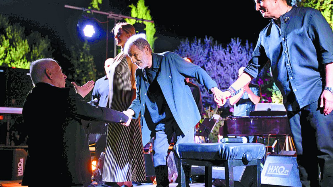 Sappho Lesvos Festival αφιερωμένο στη λυρική ποιήτρια - Ποίηση, νότες και λογοτεχνία με υψηλές παρουσίες 
