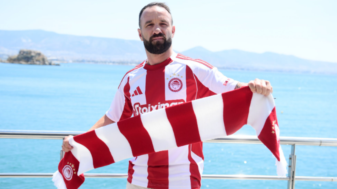 Βαλμπουενά: Τιμή να τερματίζω την καριέρα μου στον Ολυμπιακό