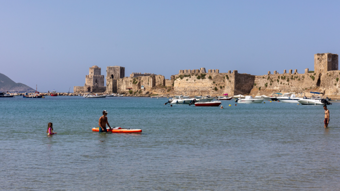 Συναγερμός στη Μεθώνη για εντοπισμό θαλάσσιας νάρκης ανοιχτά της παραλίας Κρητικά